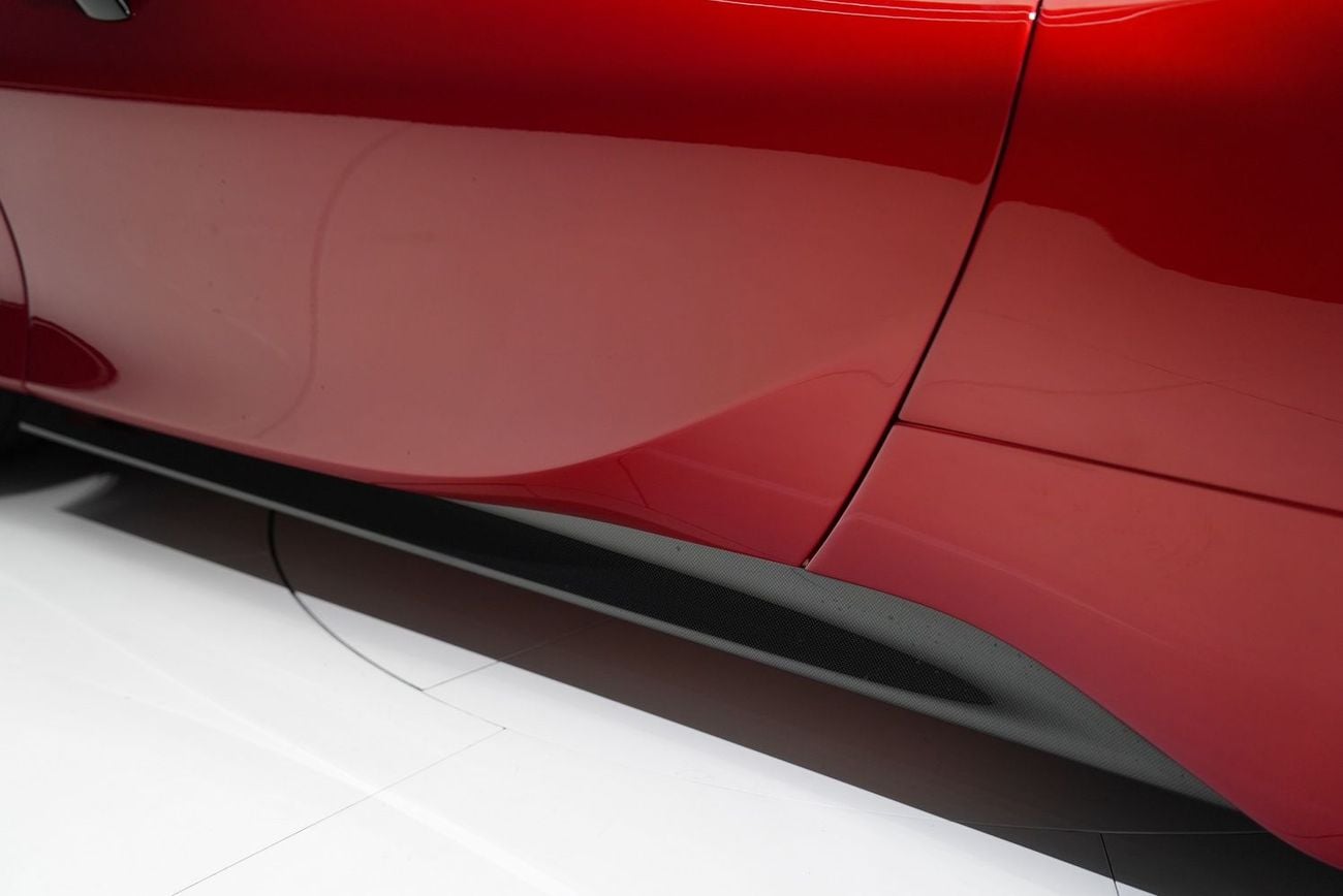 Ferrari SF90 Stradale ASSETTO FIORANO