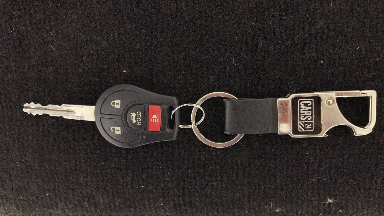 نيسان صني SV 1.5 | بدون دفعة مقدمة | اختبار قيادة مجاني للمنزل