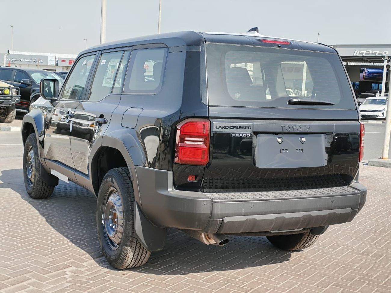 تويوتا برادو 2025 Toyota Prado Urban-E STD 7-Seater 2.4L 4-Cyl Turbo Petrol A/T 4WD Export Only