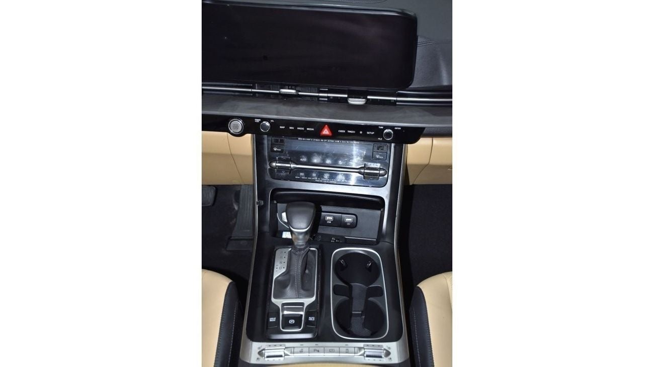 كيا كارنيفال EXCELLENT DEAL for our KIA Carnival ( 2021 Model ) in Black Color Korean Spec