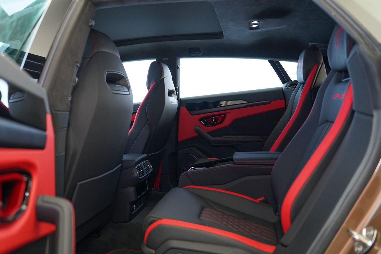 لامبورغيني اوروس S 4.0T V8