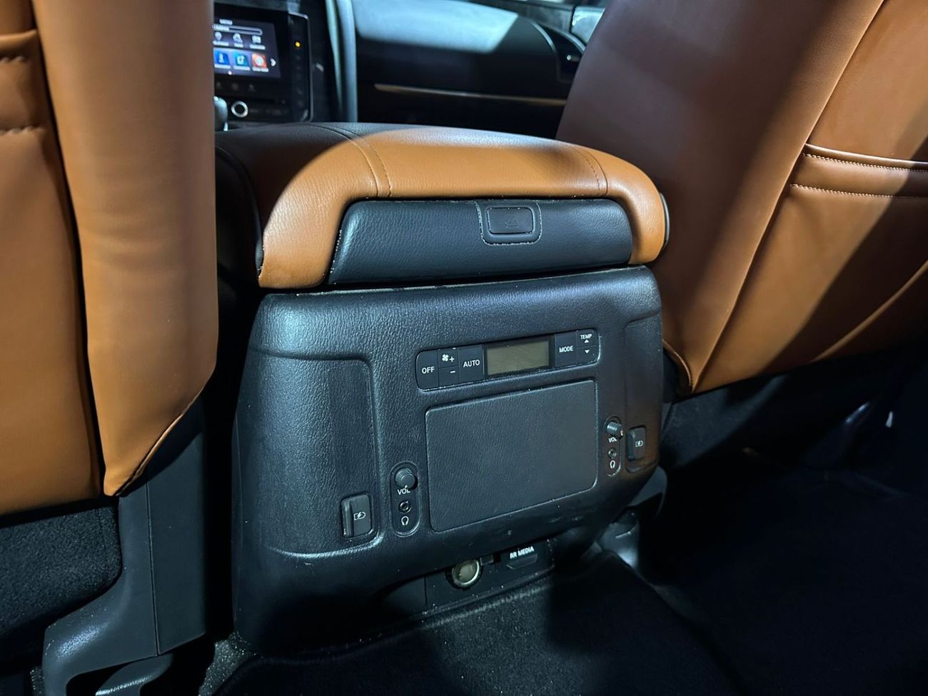 Nissan Patrol LE Platinum 5.6L