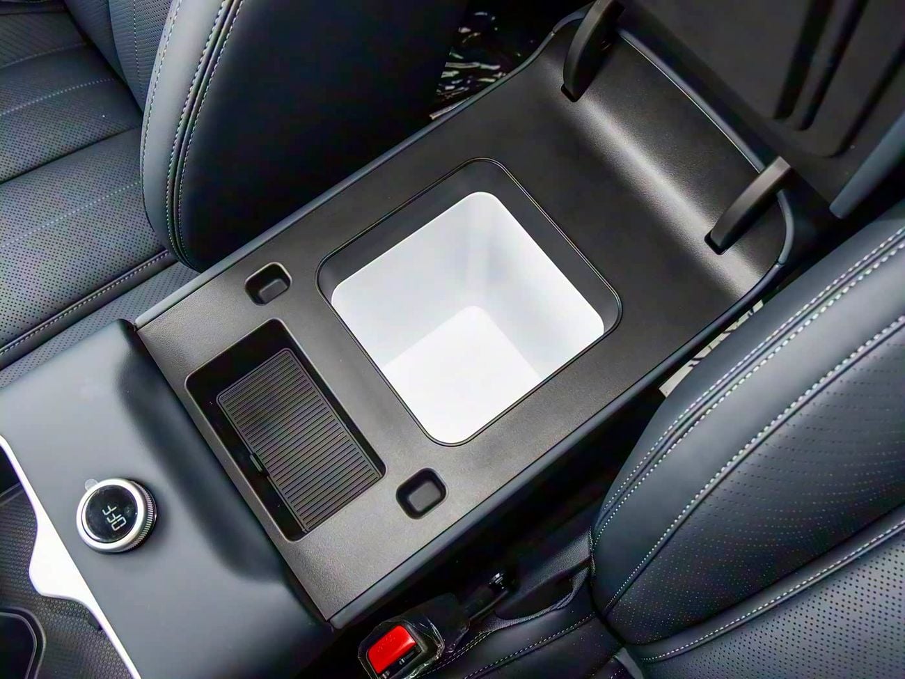 بي واي دي ليوبارد تيتانيوم 7 Ultra