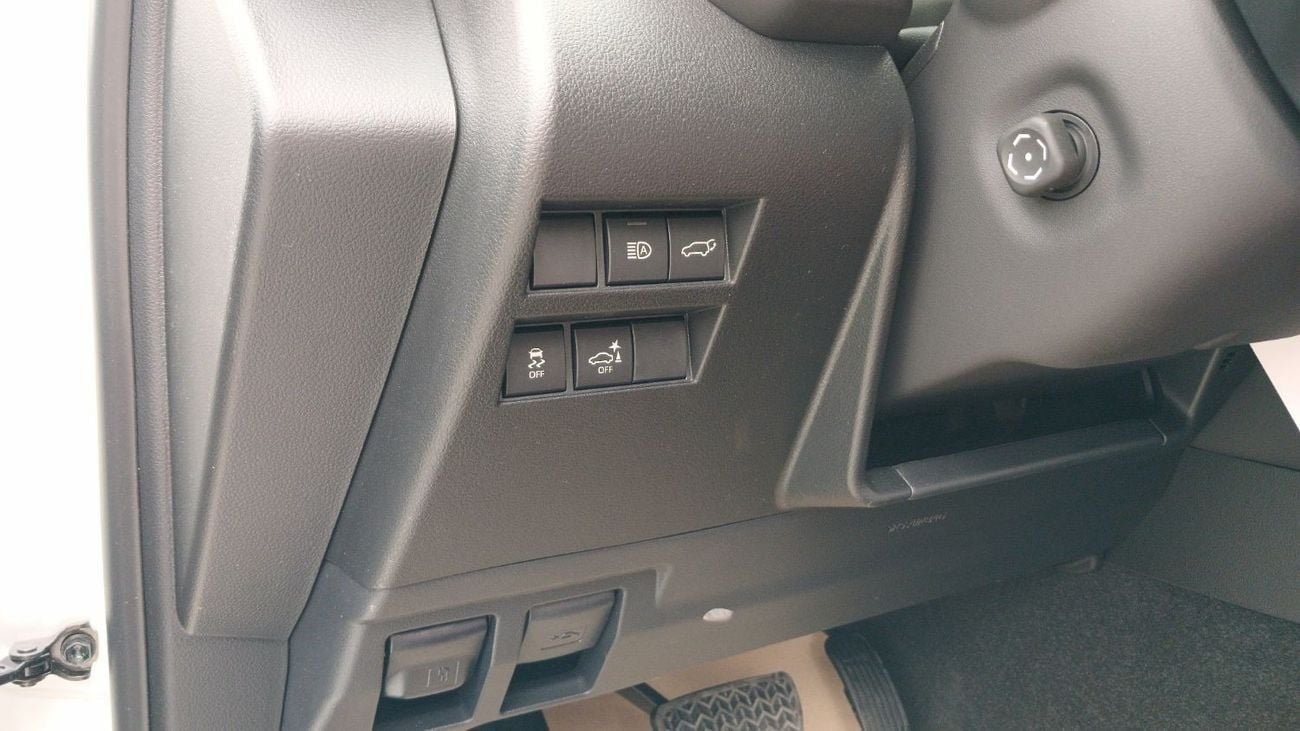 Toyota Land Cruiser Toyota LC300 VXR 3.5L Petrol TT 2025YM