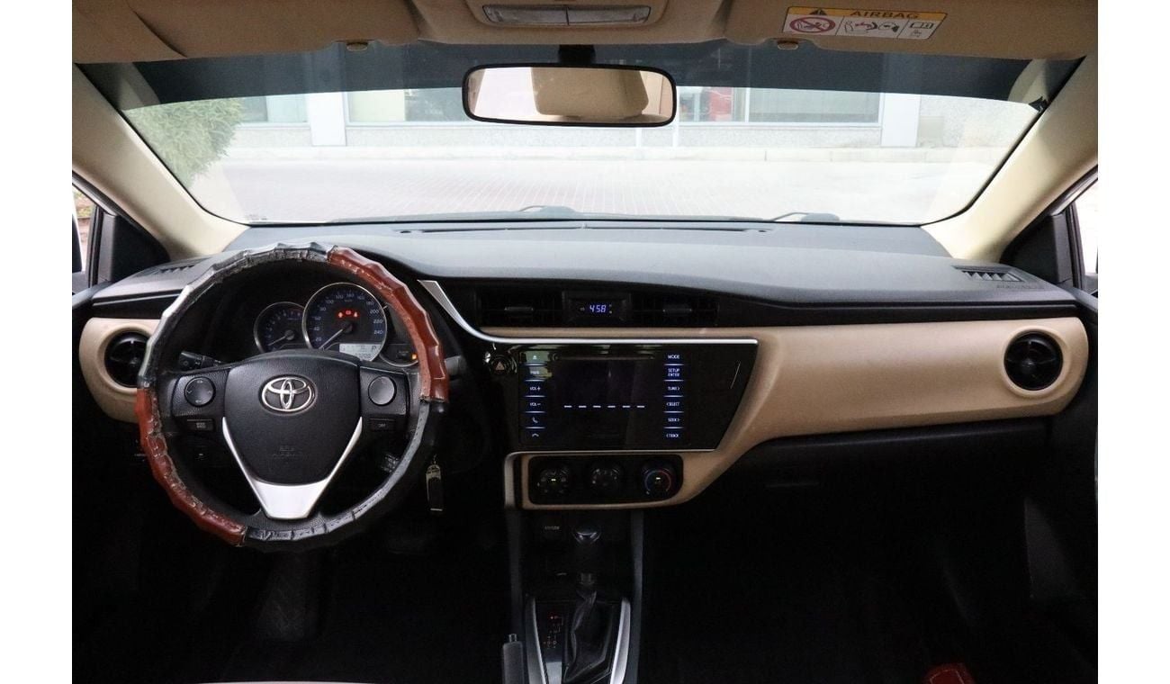 تويوتا كورولا SE 1.6L