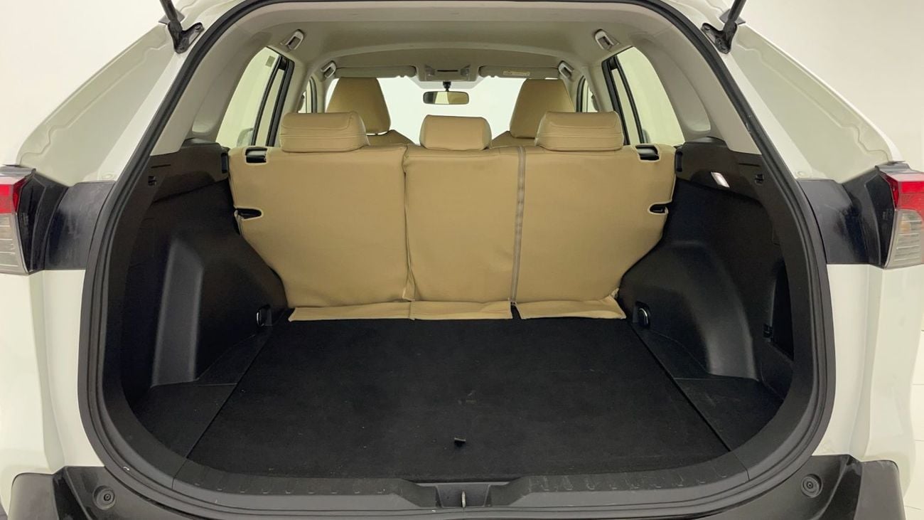 Toyota RAV4 2.5L 2022 | 0 DP | 1138/Month | 30 Day Return | Service History