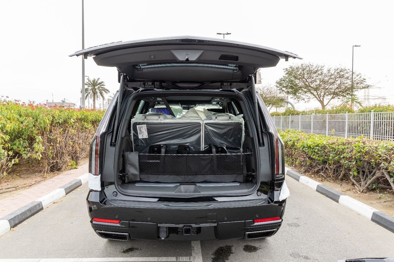 كاديلاك إسكالاد Sport Platinum 6.2L AWD Cadillac Escalade Sport Platinum - 2025 Brand New (Export)