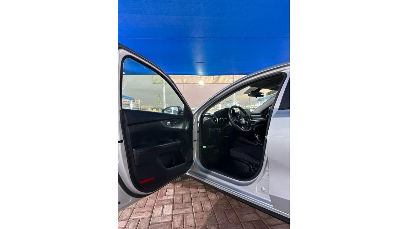 Kia Forte 2020 car in excellent condition with an engine capacity of 2.0 L