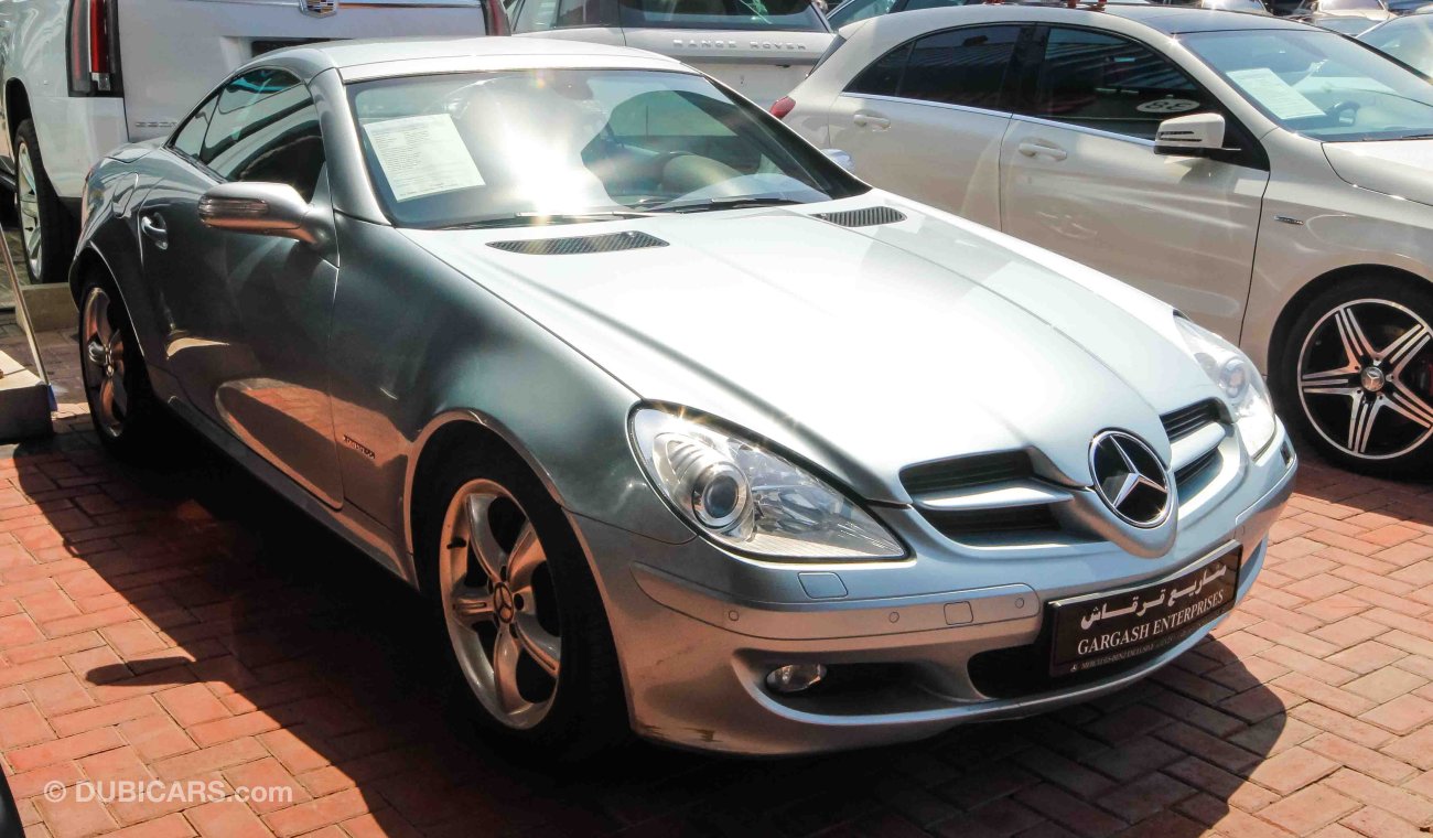 مرسيدس بنز SLK 200