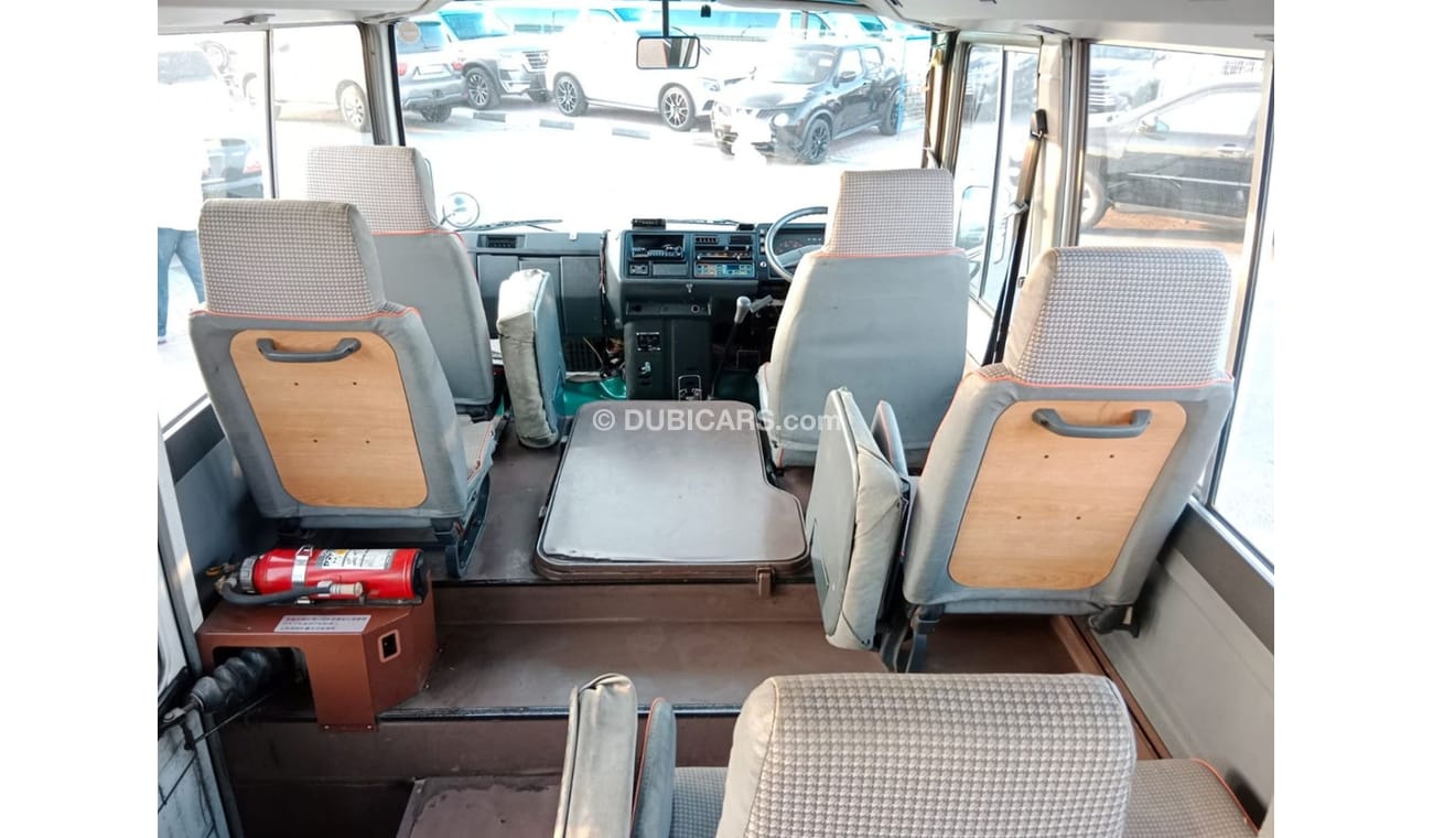Mitsubishi Rosa MITSUBISHI ROSA BUS RIGHT HAND DRIVE(PM05903)
