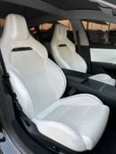 Tesla Model 3 Performance (AWD) TESLA MODEL 3 PERFORMANCE GCC 2024 Contract Service ( Under Warranty ) Original Pa