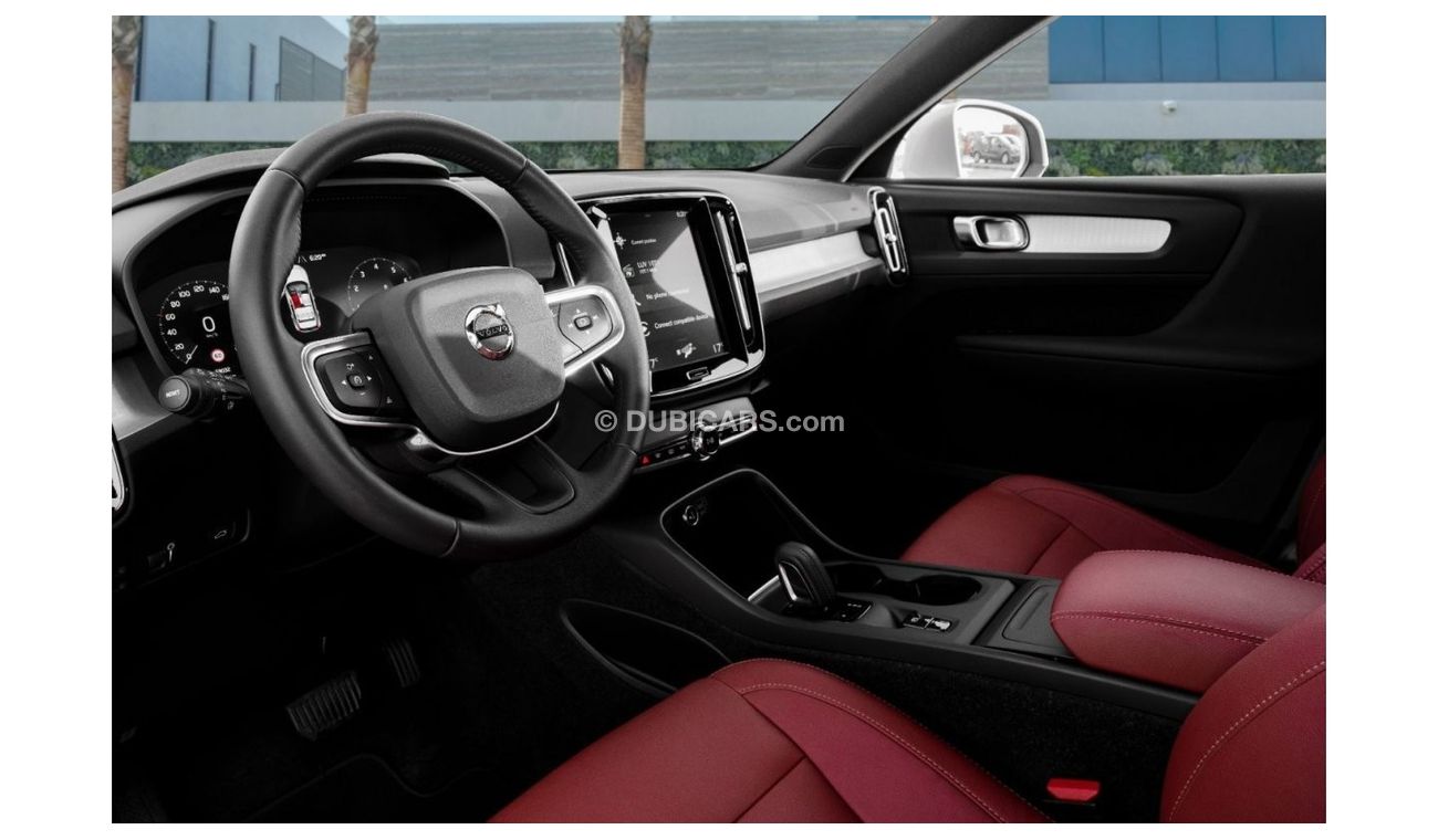 فولفو XC 40 T5 Momentum  | 2,446 P.M  | 0% Downpayment | Extraordinary Condition!