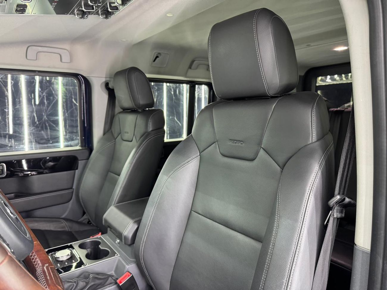 إينيوس غرينادير Trialmaster