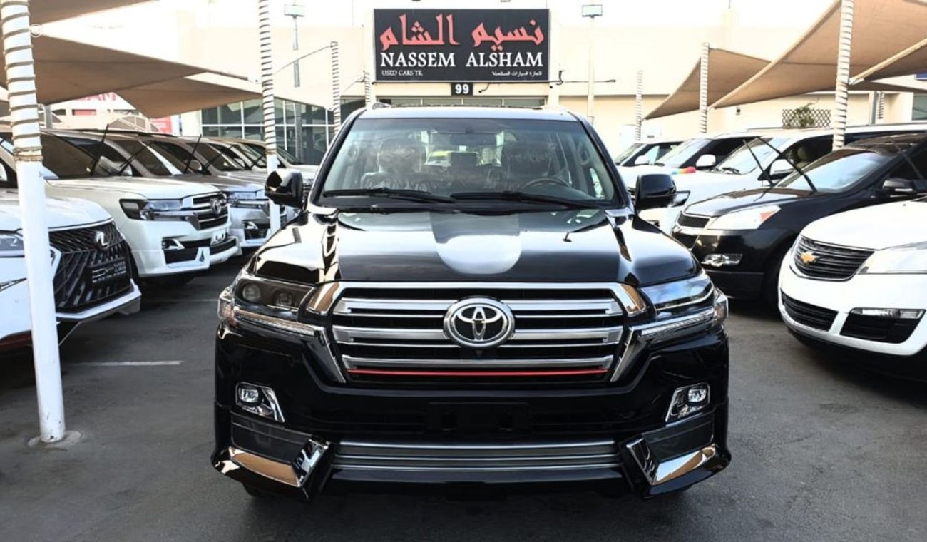 Toyota Land Cruiser 2013 Gcc Chang  bady outside and inside