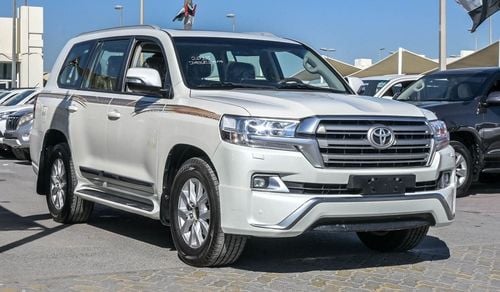 Toyota Land Cruiser GXR V8