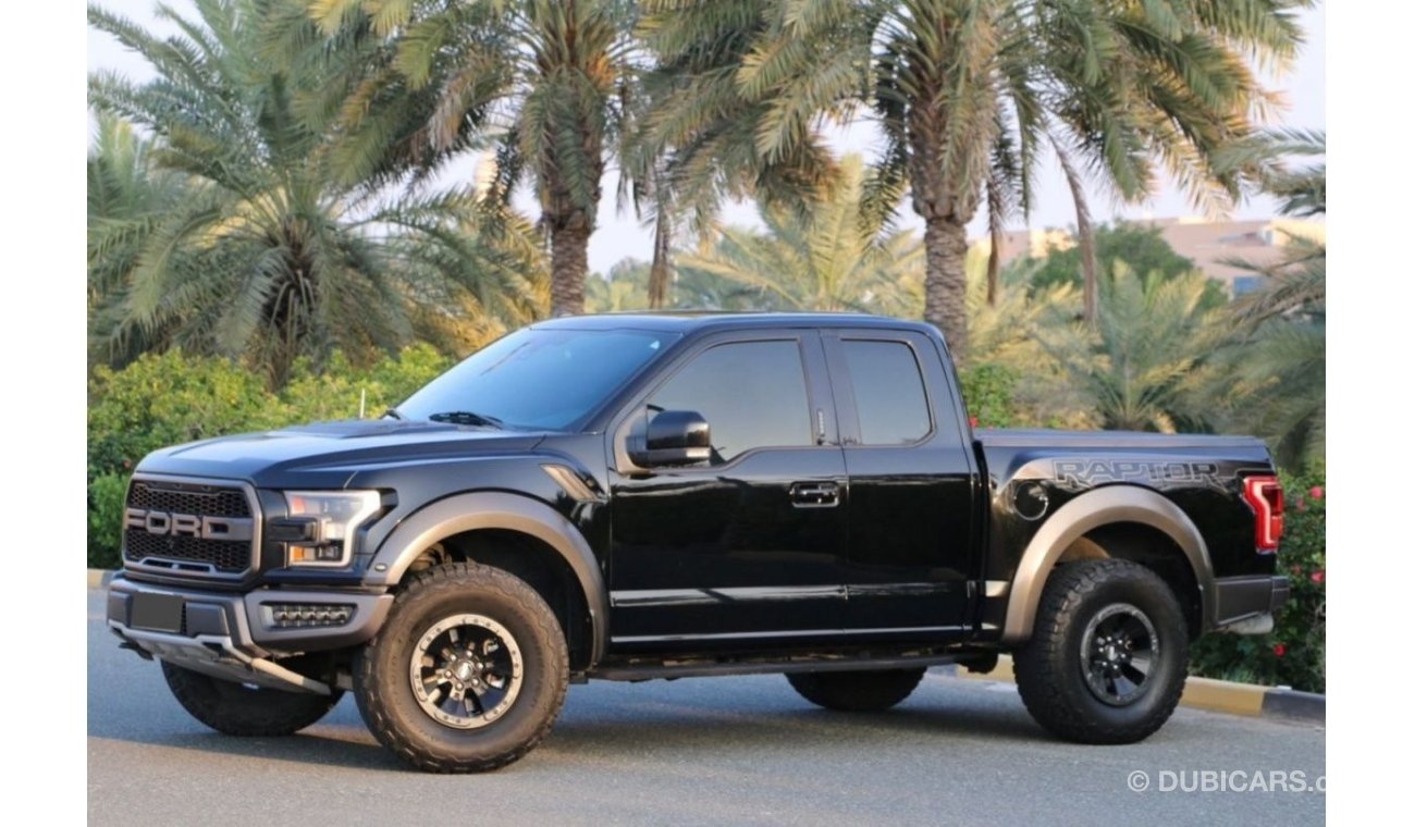 Ford F 150 Raptor Ford raptor 2018 GCC full option  perfect condition original paint
