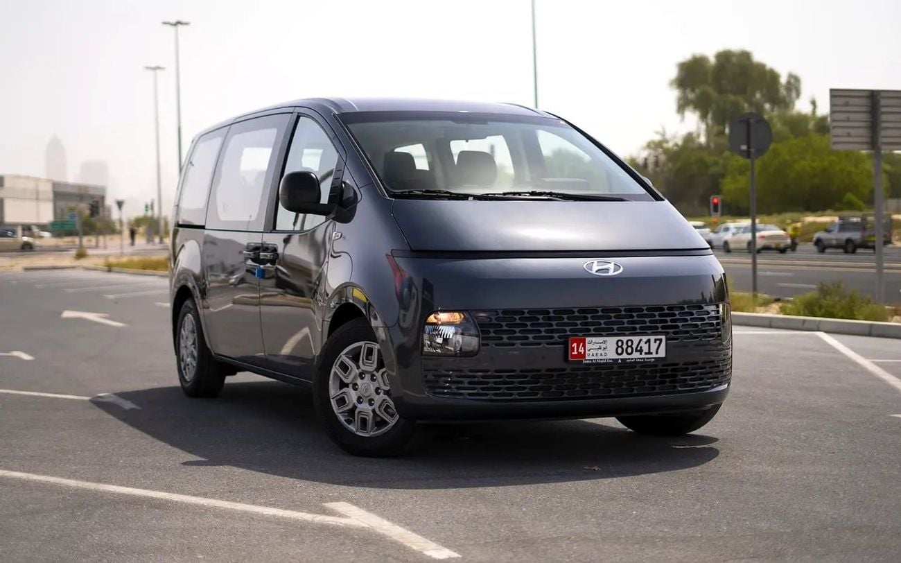 Hyundai Staria Comfort 3.5L (9 Seater)