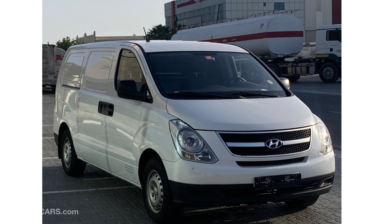 Hyundai H-1