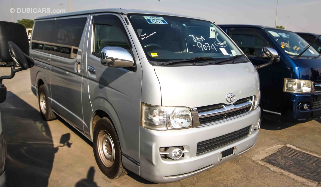 Toyota Hiace 56351