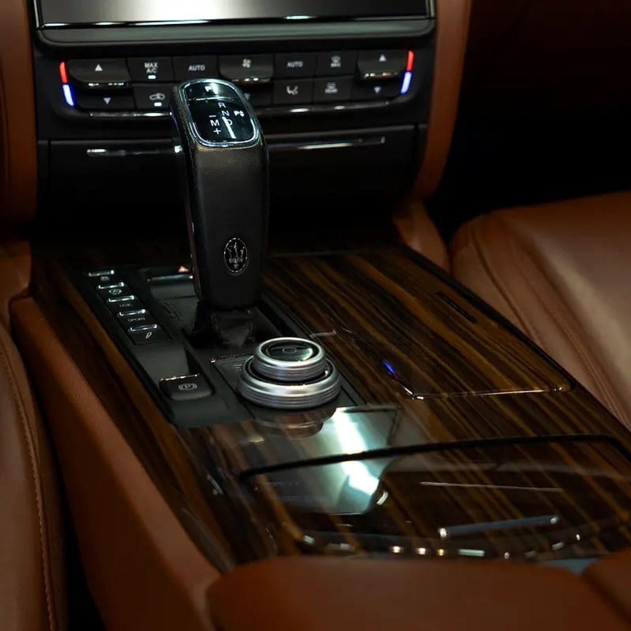 مازيراتي كواتروبورتي GTS Granlusso 3.8L 2,682 pm • 0% Downpayment • GranLusso • 1 Year Warranty