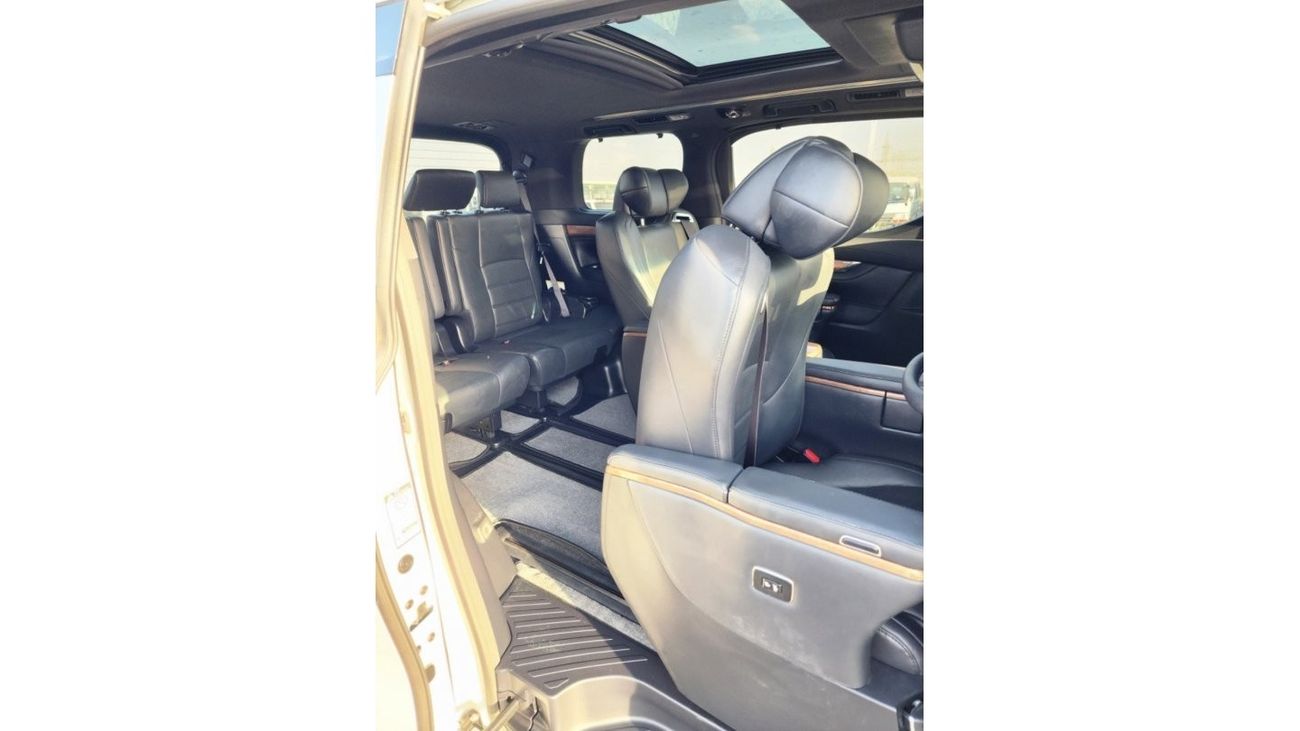 تويوتا ألفارد TOYOTA Alphard Full Option