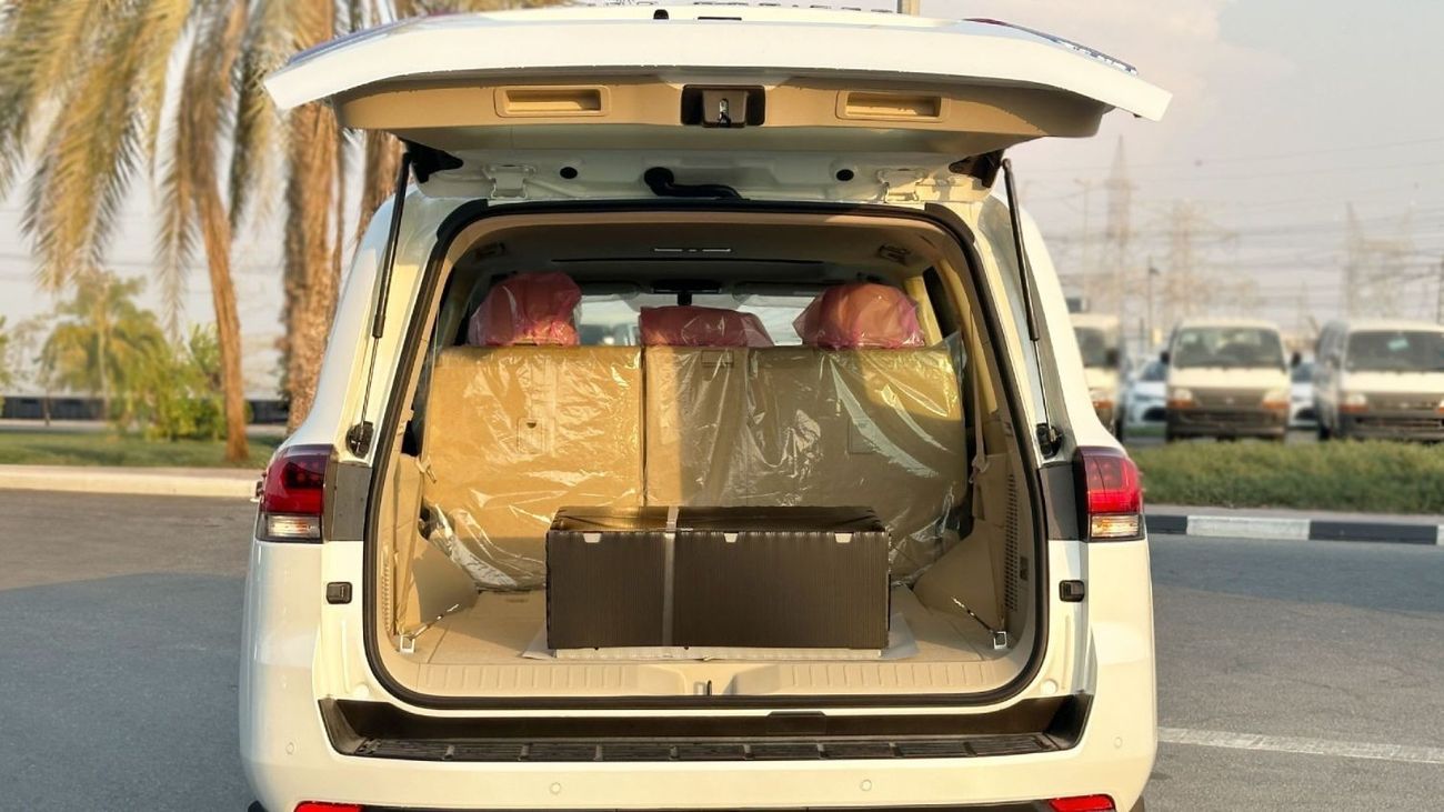 Toyota Land Cruiser GXR2 3.3L Toyota LC300 3.3L GX-R Turbo Diesel AT