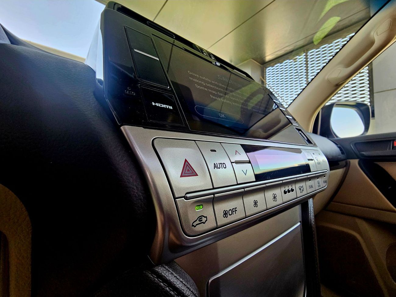 تويوتا برادو GXR/ SUNROOF LEATHER/ ORIGINAL PAINT/ V6 4.0 4WD/ NON ACCIDENT