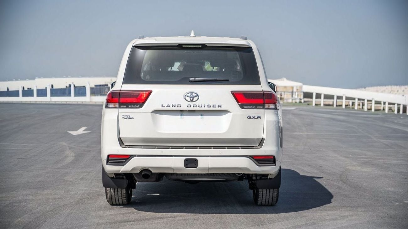تويوتا لاند كروزر 3.5L TT FULL WITH RADAR 2026