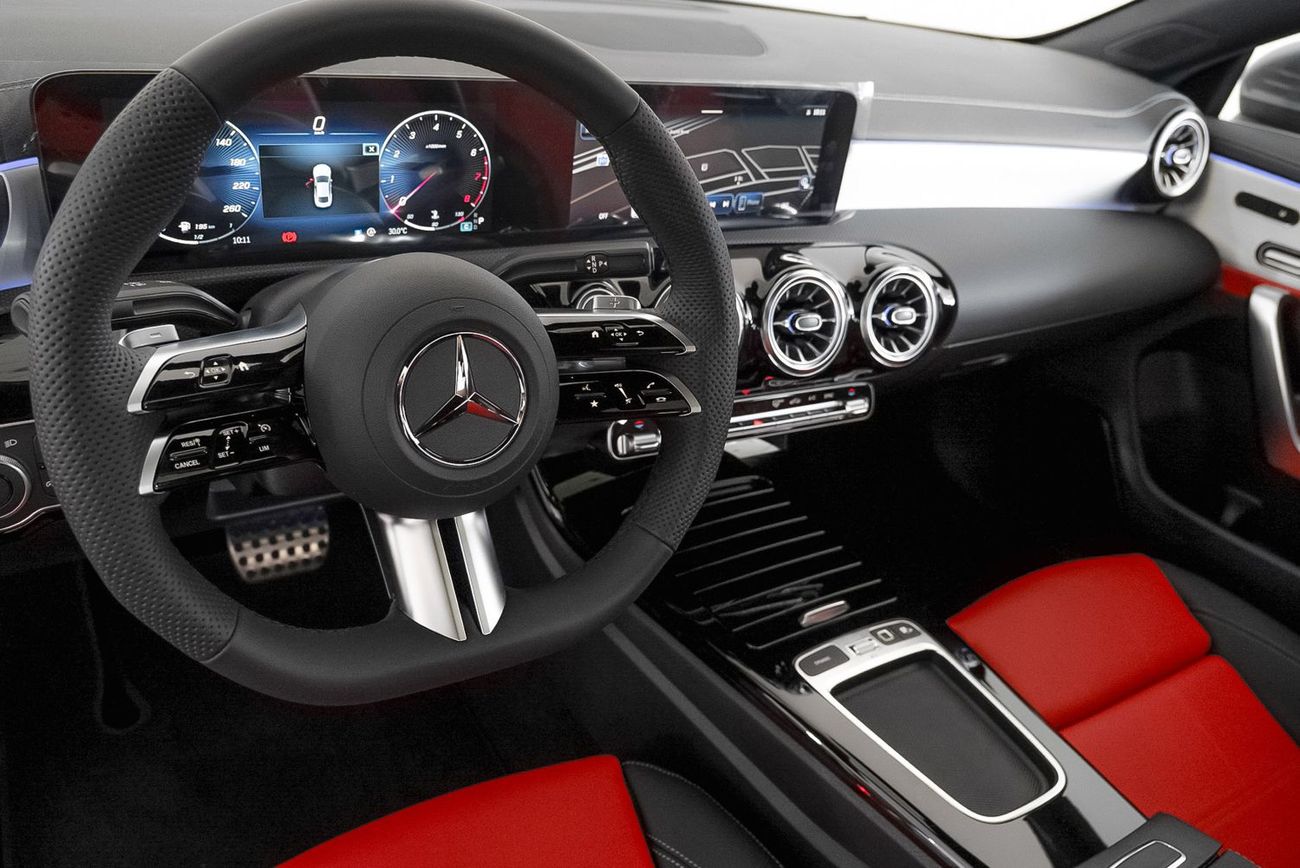 Mercedes-Benz CLA 200