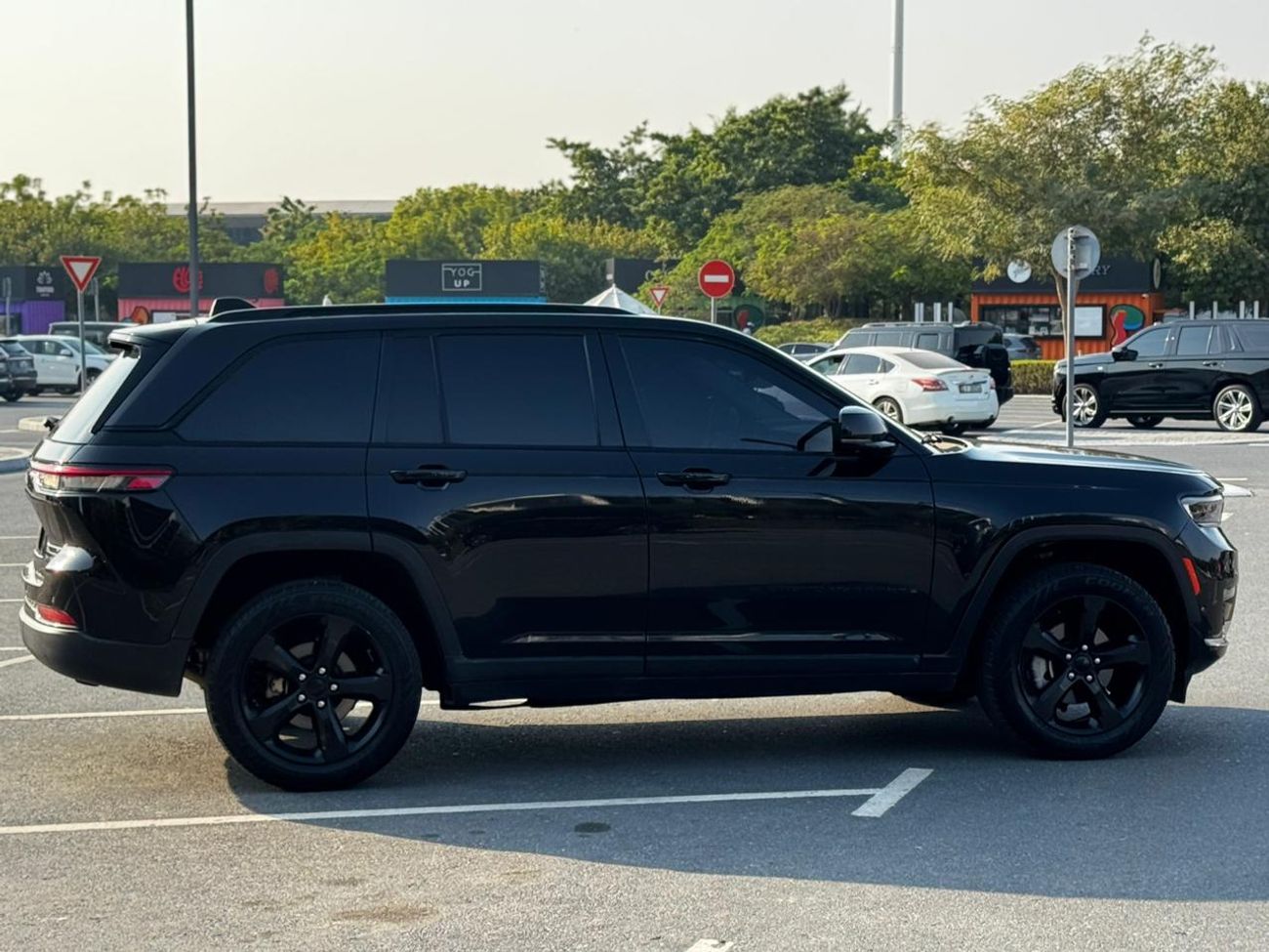 جيب جراند شيروكي Limited 3.6L