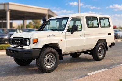 Toyota Land Cruiser 70 LC 78 HARDTOP 4.0L MT 2026 Toyota Land Cruiser 70 Series (GRJ78) 4.0L V6 4WD