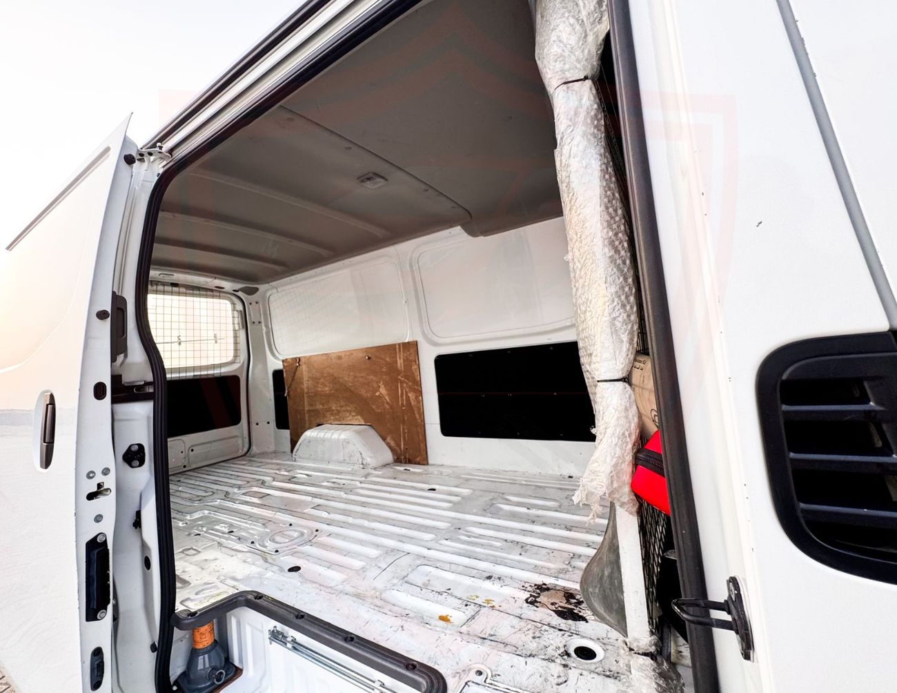 نيسان أورفان نيسان أورفان فان | ٢.٥ لتر | ٢٠٢١ | خليجي | خالية من الحوادث | بحالة ممتازة | ٦٦٦ شهرياً