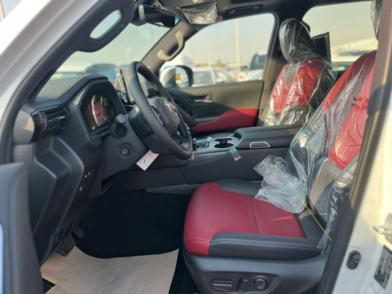 تويوتا لاند كروزر TOYOTA LAND CRUISER VXR 3.5L SUV 4WD 2025