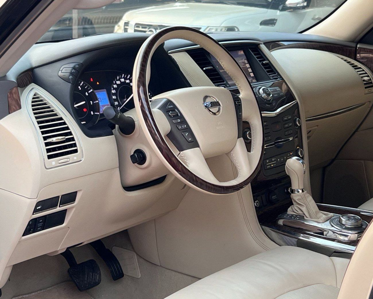 نيسان باترول SE بلاتينوم