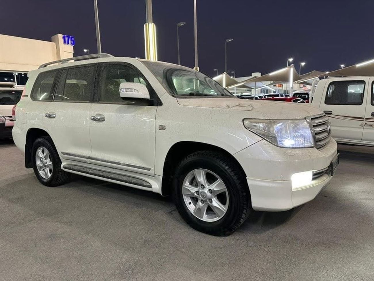 Toyota Land Cruiser لاند كروزر