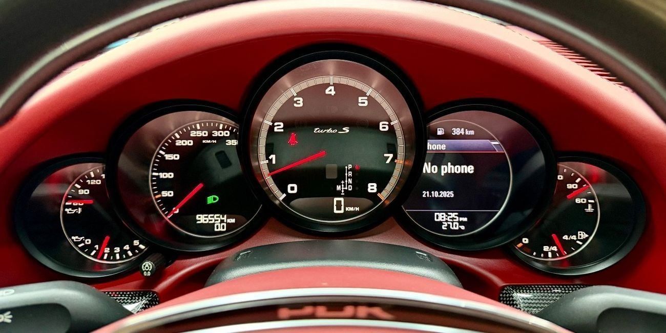 Porsche 911 Turbo S 3.8L (530 HP) Coupe