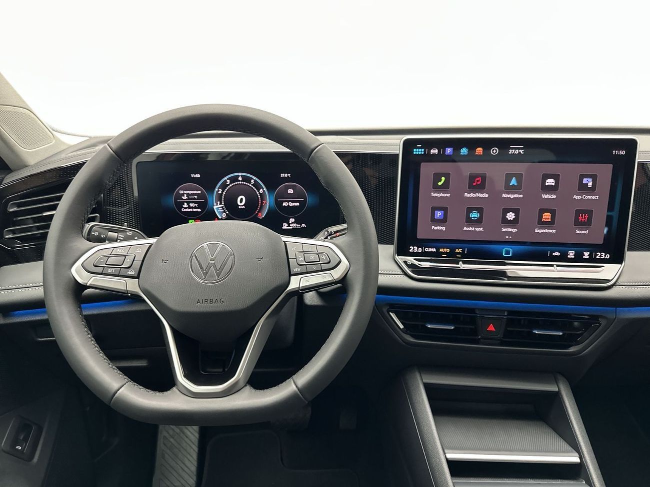 Volkswagen Tiguan Tiguan Life + Fabric Seats (Ref#31265) - 33,100 AED SAVINGS from New Car
