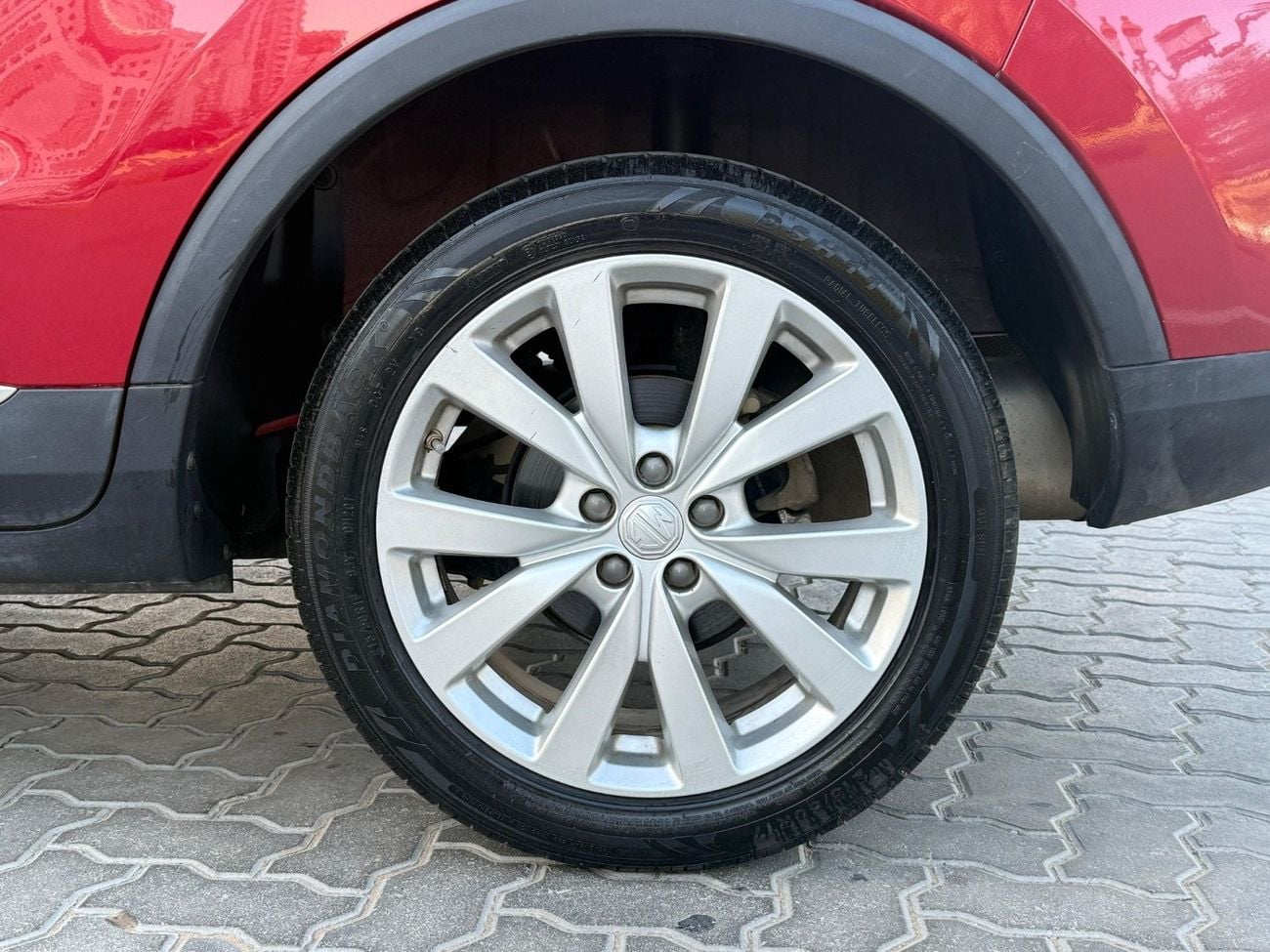 MG ZS