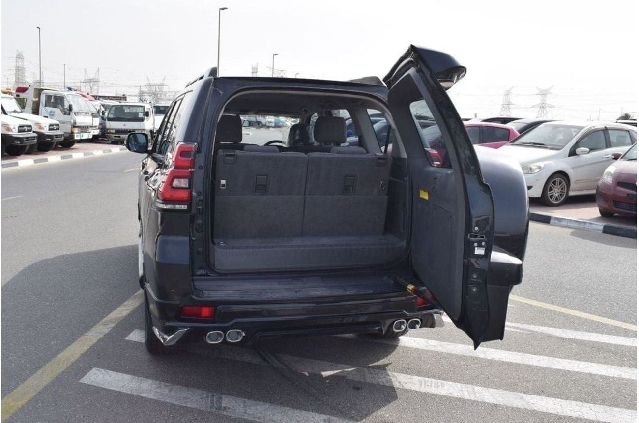 تويوتا برادو Diesel 2.8 Liter Right Hand Drive Automatic Gear