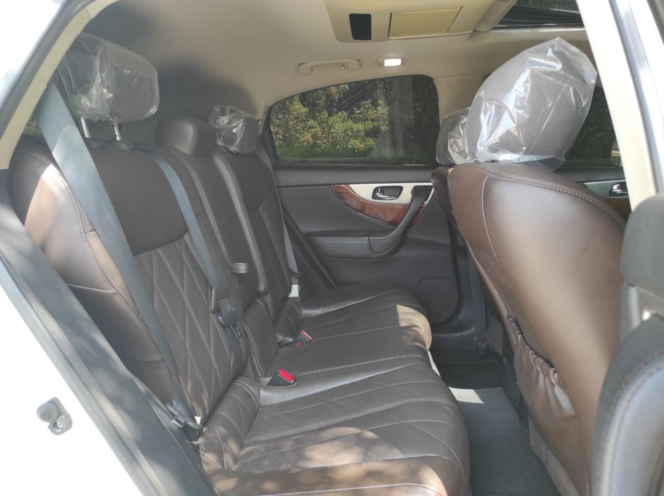 Infiniti Q70 Sports 3.7L Infinity Qx 70 2016 Gcc V6 5 Camera full options no1