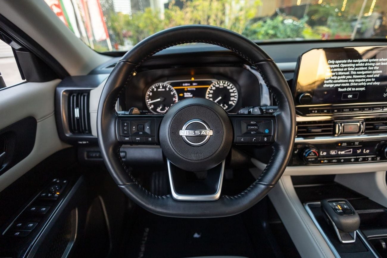 Nissan Pathfinder Nissan Pathfinder SV 2024 GCC | Agency Warranty | Service Contract