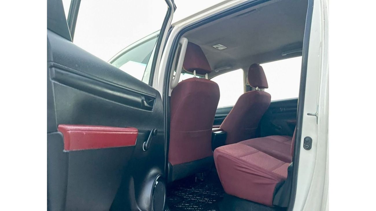 Toyota Hilux 2021 Toyota Hilux 2.7L VVT-i AWD 4x4 - Automatic - Patrol With Apple Android Play - 118,000 Km