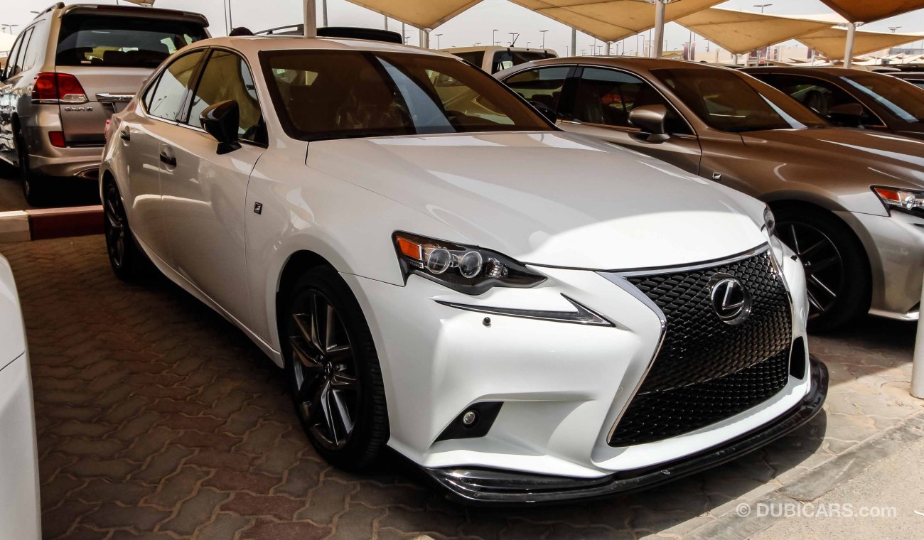 لكزس IS 350 FSport