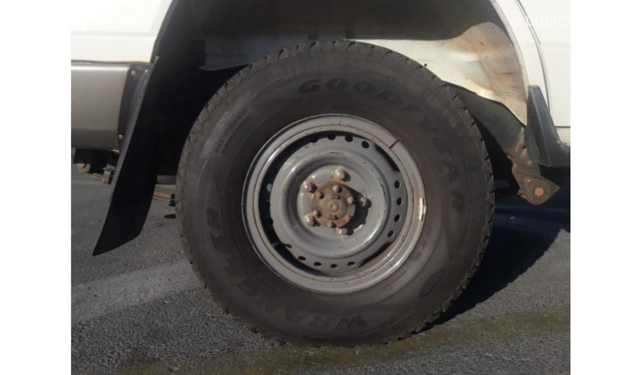 Toyota Land Cruiser 70 Toyota Land Cruiser Hard Top RIGHT HAND DRIVE (Stock no PM 767)