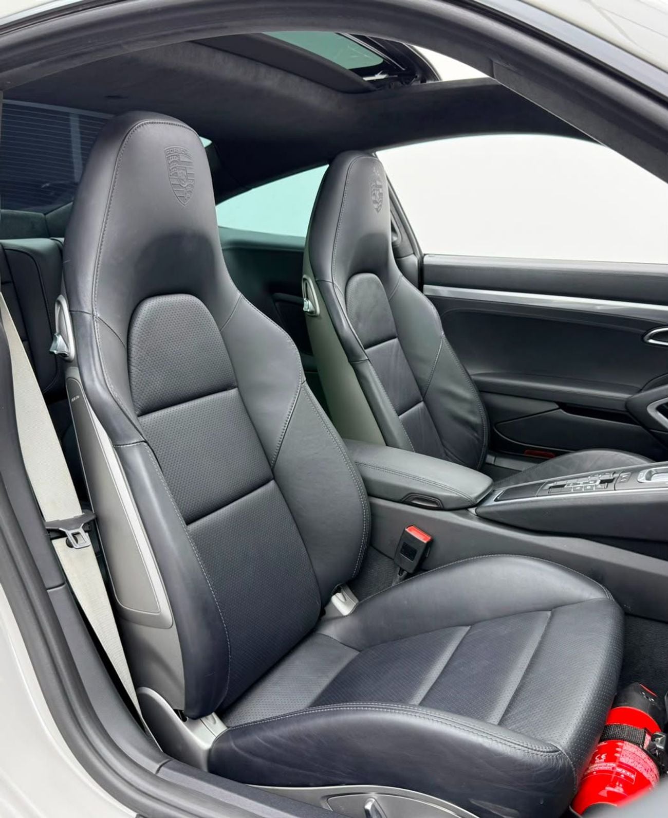 Porsche 911 CARRERA 2019 Porsche 911 Carrera, 2026 Porsche Warranty, Full Porsche Service History, Fully Loaded, GCC