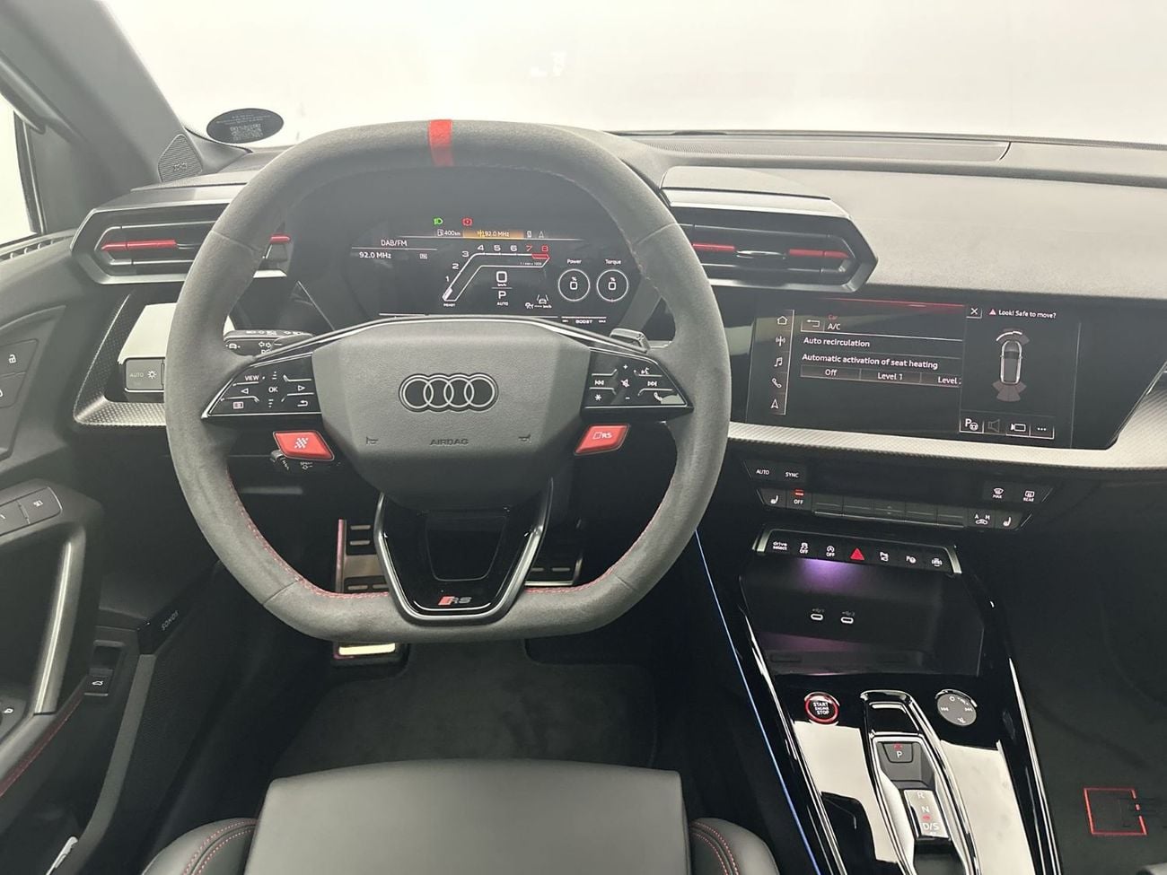 Audi RS3 Sportback 400hp (Ref# 02307)