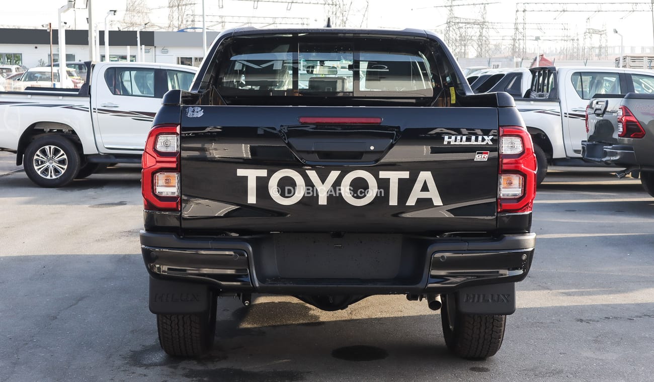 تويوتا هيلوكس GR sport