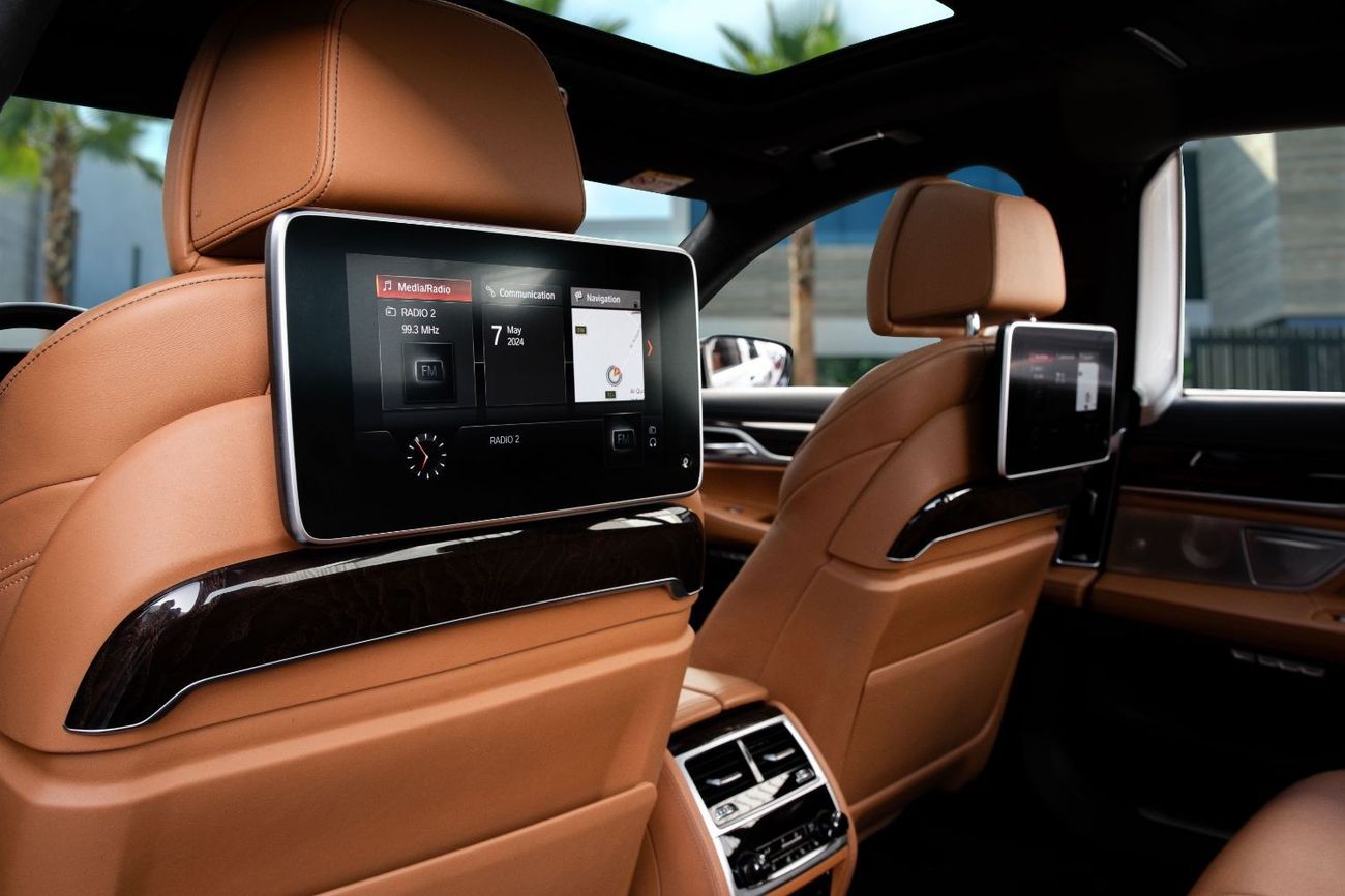 BMW 750Li 50LI XDRIVE V8 | 2,937 P.M  | 0% Downpayment | Excellent Condition!