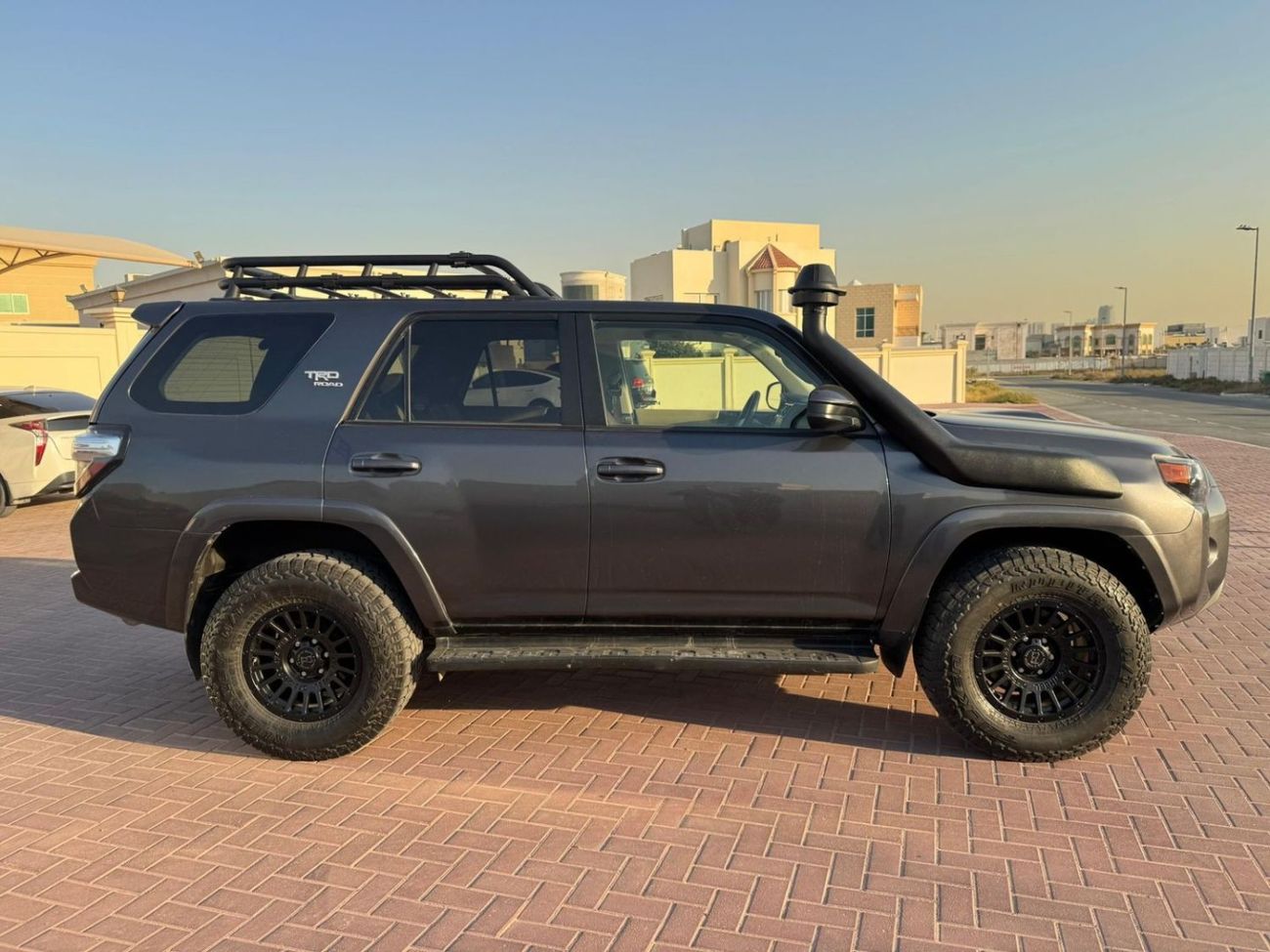 تويوتا Runner4 2021 TRD OFF ROAD 4x4 FULL OPTION US SPEC