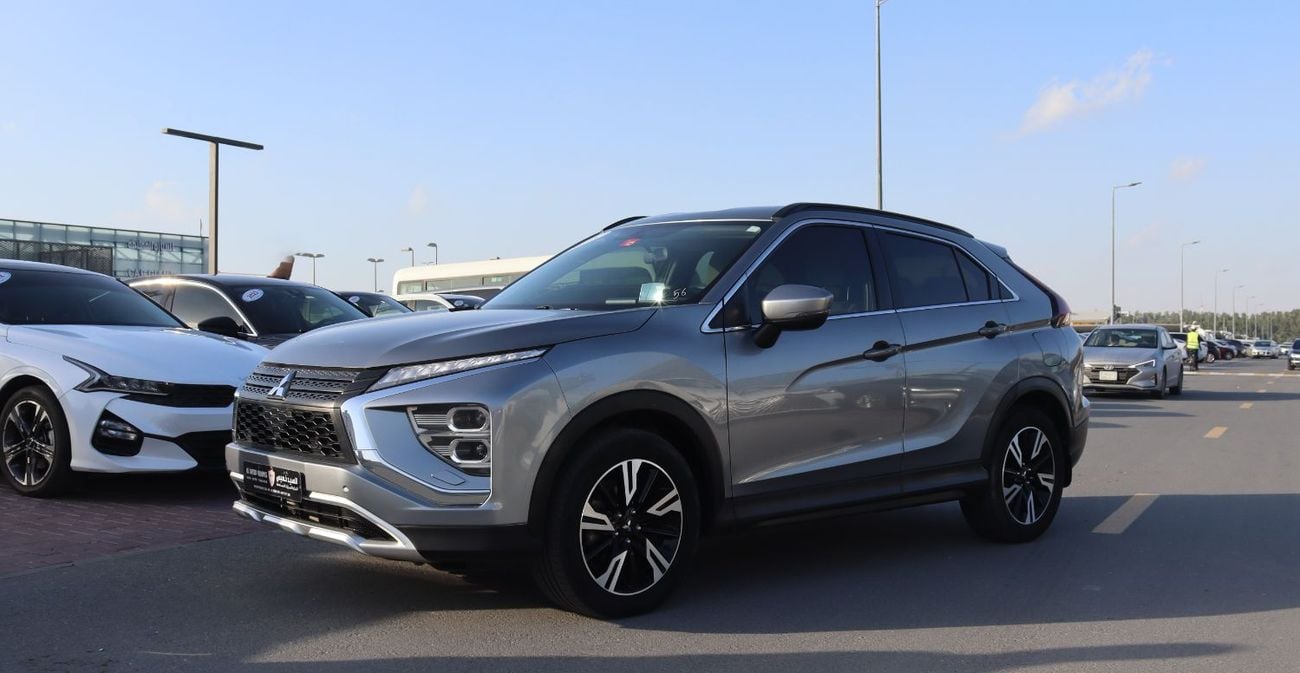 ميتسوبيشي إكلبس كروس ميتسوبيشى كلبس كرووس 2023 - خليجى - بمحرك 1.5 - بدون حوادث وبحاله ممتازه